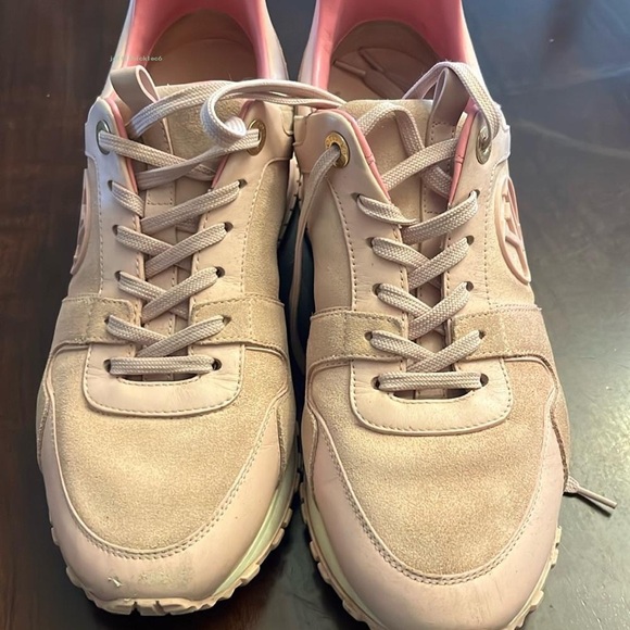 Authentic Louis Vuitton sneakers pink - Picture 2 of 6